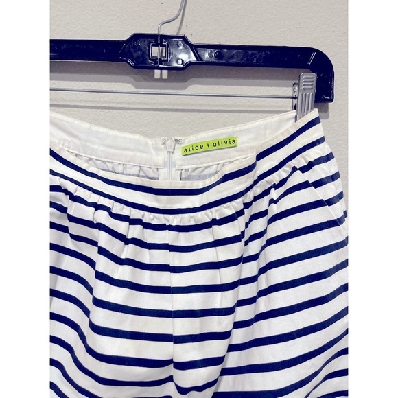 Alice+Olivia| Navy Blue&White Stripe skirt With Pockets| 6 - Picture 2 of 5